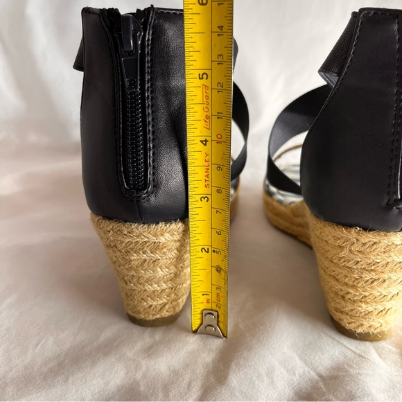 Tommy Hilfiger Girls Anastasia Espadrille Wedge Sandals Blue/Tan Zip Back Size 4 - Picture 9 of 12